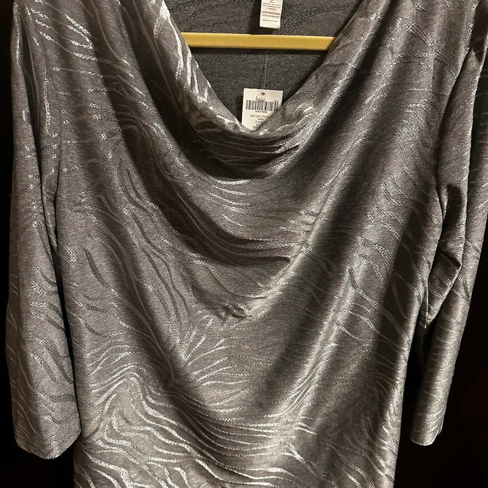 Chico’s Travelers style silver top
